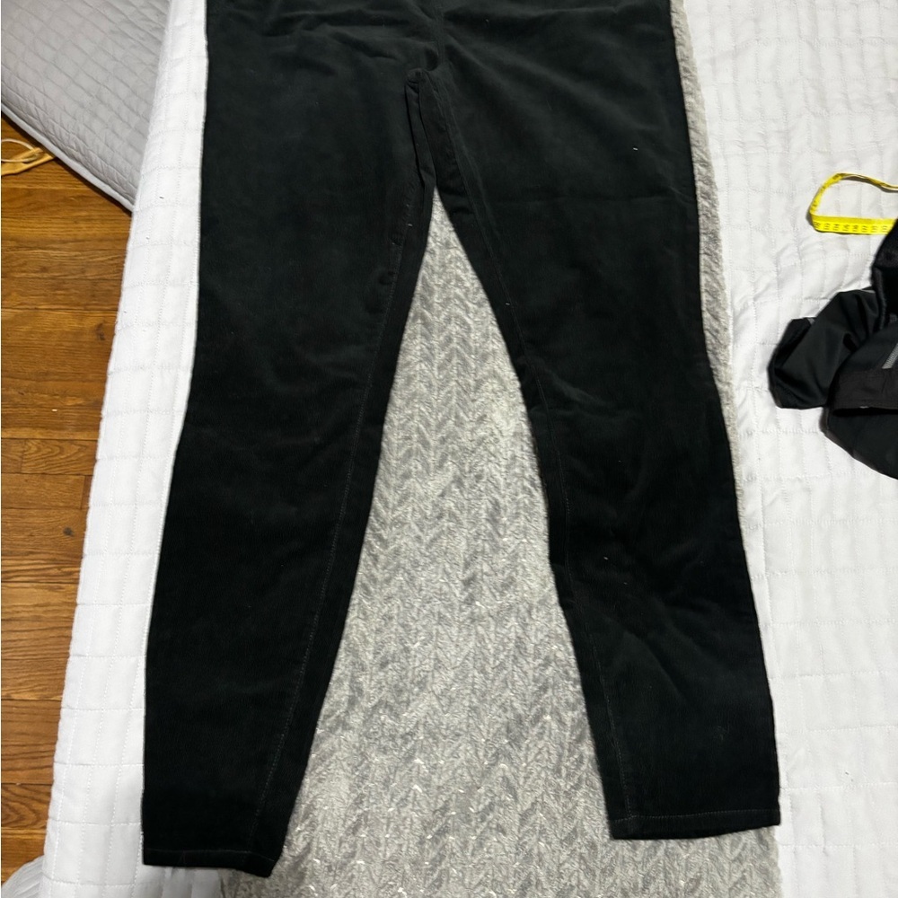 NWT Old Navy Black Corduroy rockstar Pants 16 tall